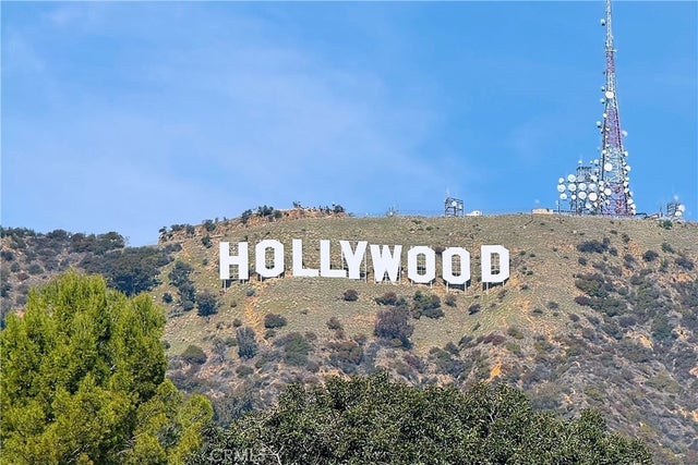 6428 W Rodgerton Drive, Los Angeles