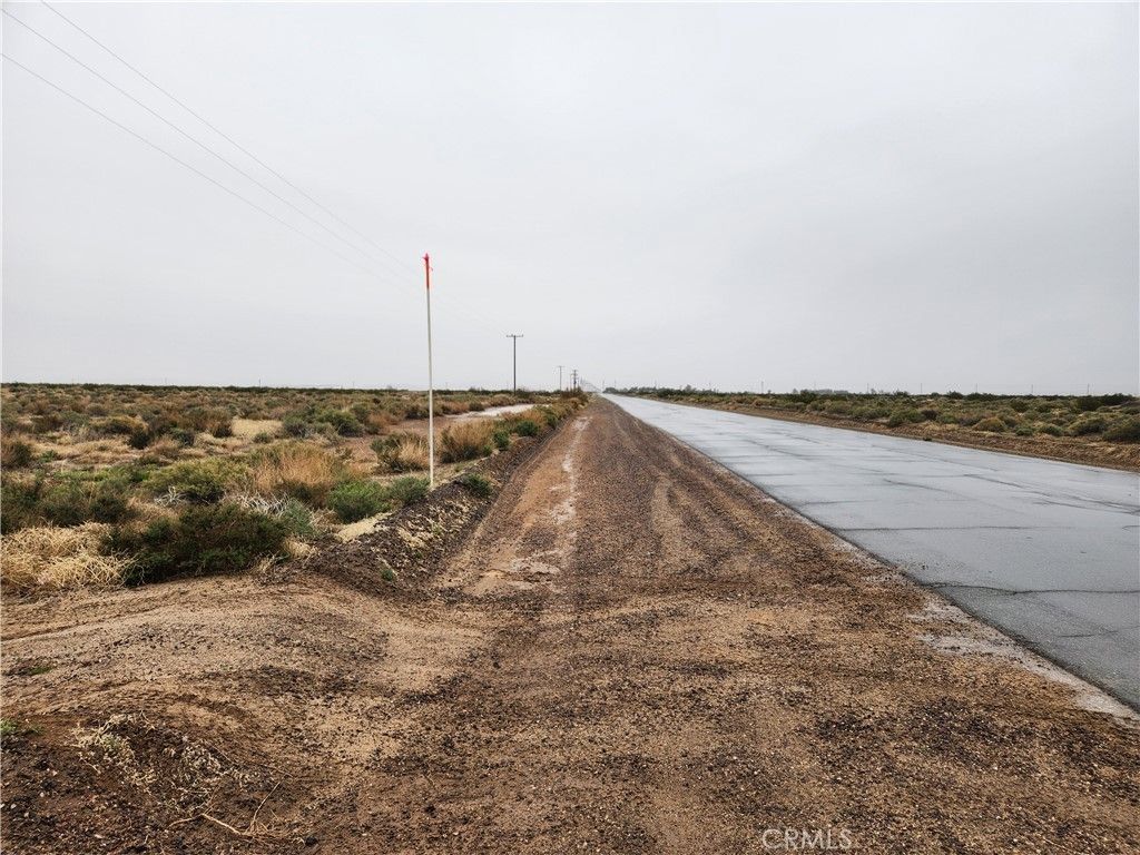 45252 Fairview Road, Newberry Springs