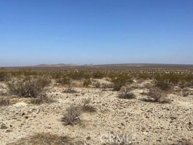 Kenwood Road, Adelanto