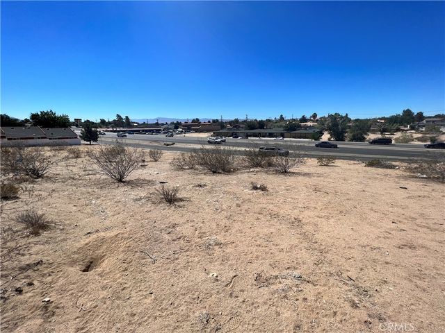 1 Highway 18, Apple Valley