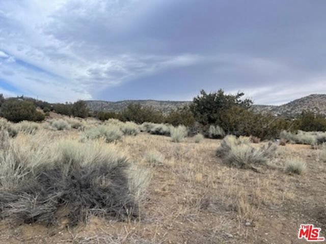 Na, Tehachapi