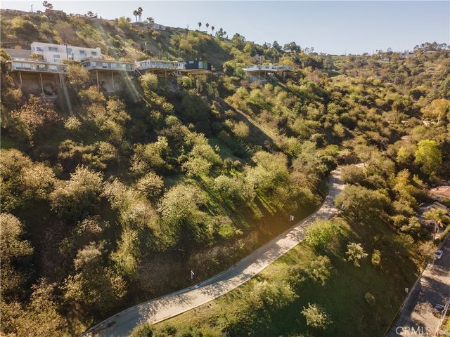 3732 N Knobhill Drive, Sherman Oaks
