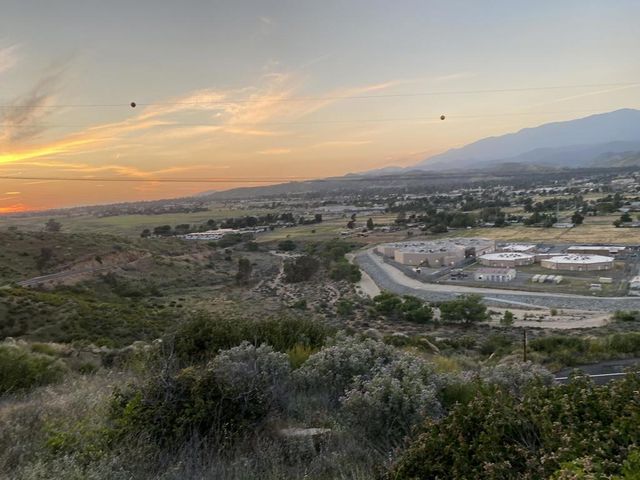 Na Apn# 543190009 (1.65 Acres), Banning