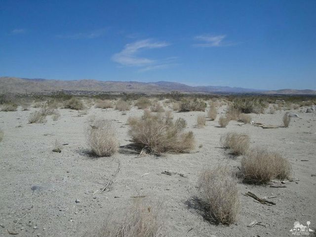 18 Avenue Avenue, Desert Hot Springs
