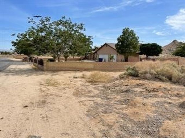 Potomac Road, Apple Valley