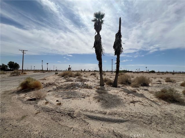 1325 Leeward Avenue, Thermal