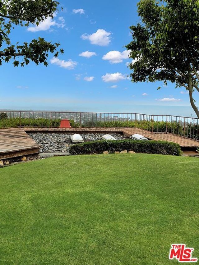 816 El Oro Lane, Pacific Palisades