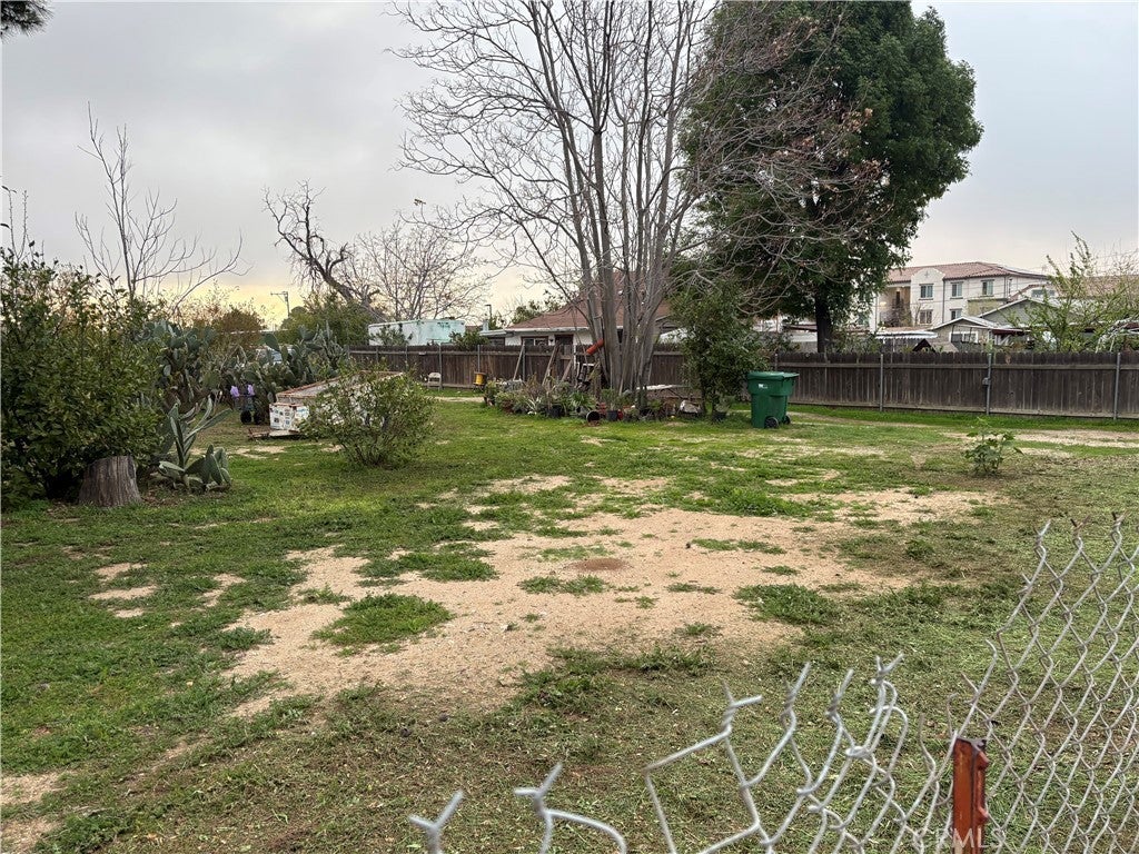 Allegheny Avenue, Beaumont