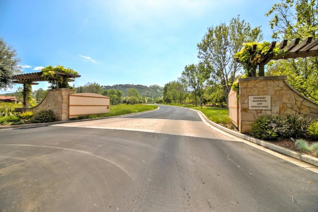 Photo of Listing #ML82000739