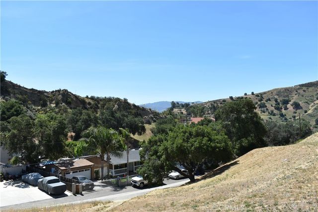 Val Verde Rd, Val Verde
