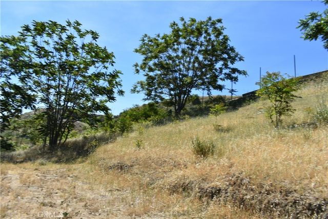 Apn 3270-003-006, Newhall