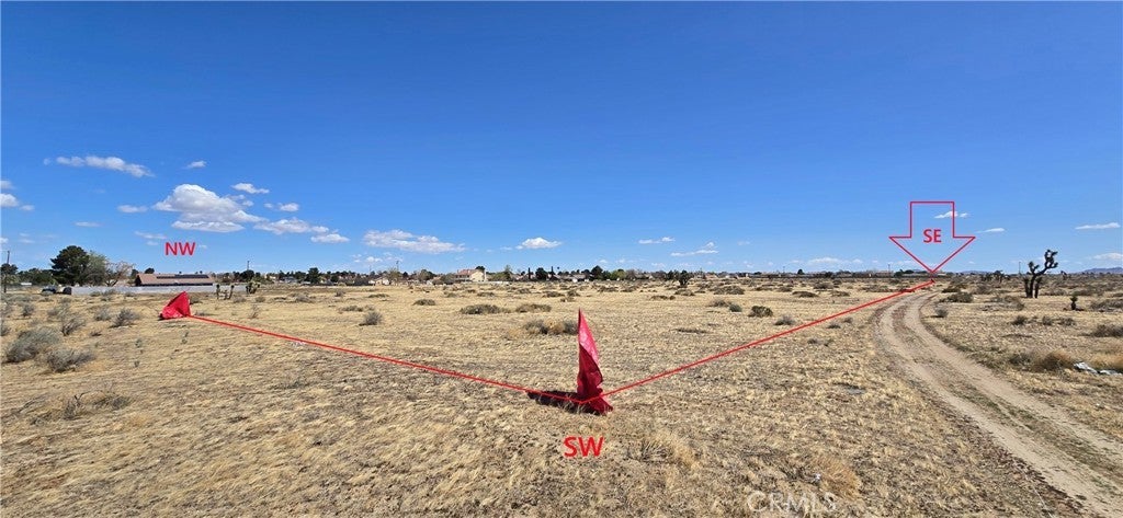 800 Avenue K14, Lancaster