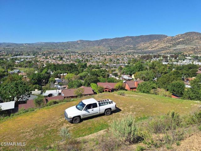 6150 Ash Street, Simi Valley