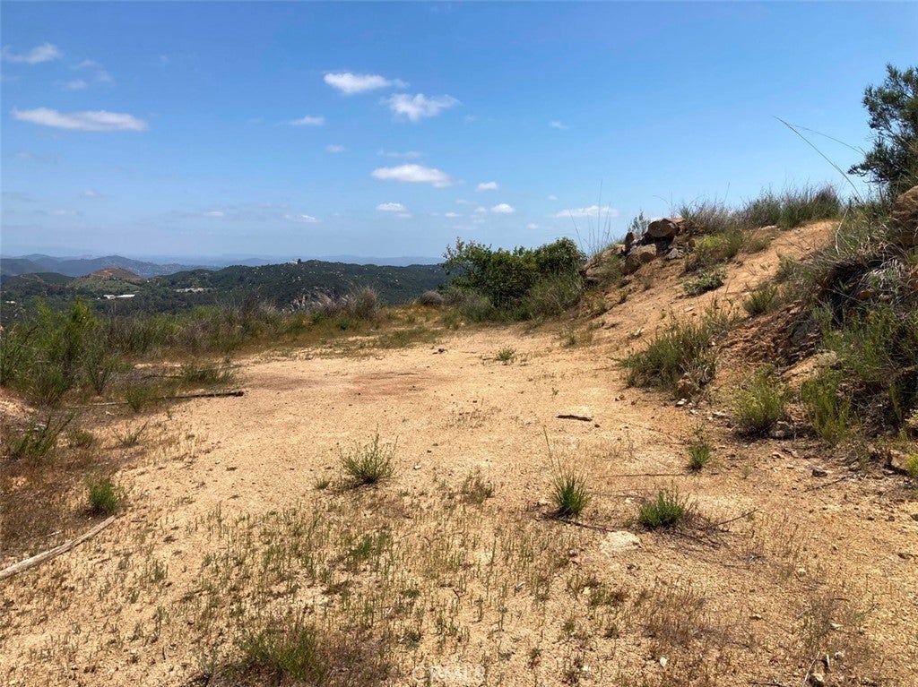 5 Crumley Court, Temecula