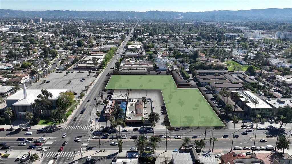 Photo of Listing #SR25090427