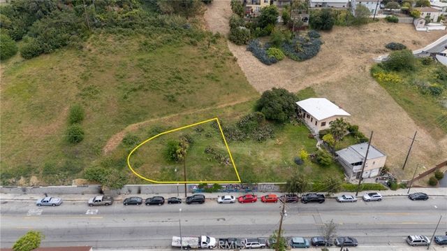 2 Marianna Ave, El Sereno