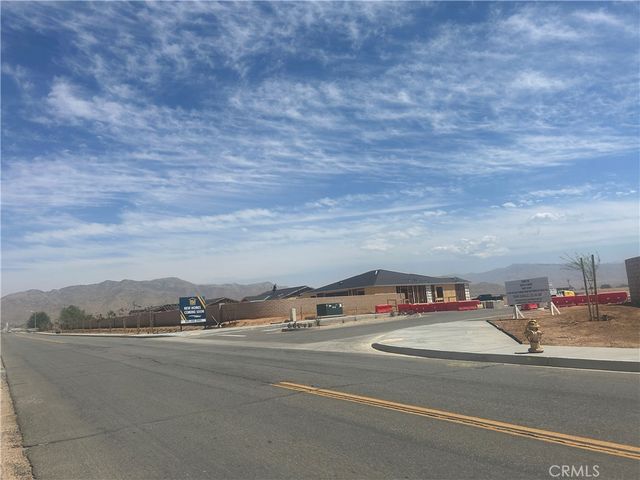 Standing Rock Avenue, Apple Valley