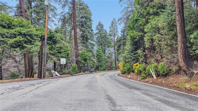 642 Rose Quartz Road, Cedar Glen