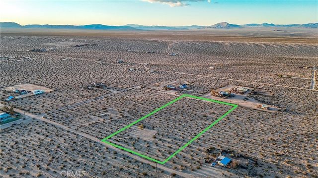 65370 Brant Cross Road, Joshua Tree