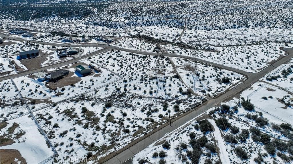 7877 Capelin Road, Phelan