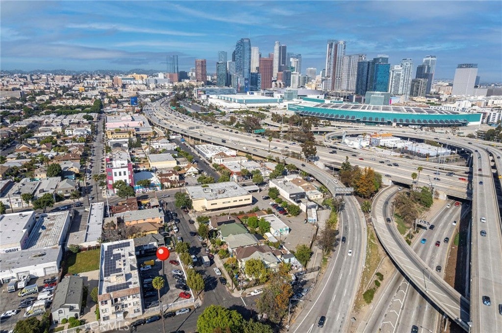 Photo of Listing #SR25094654