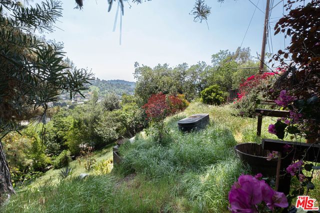 3500 E Loma Lada Drive, Los Angeles