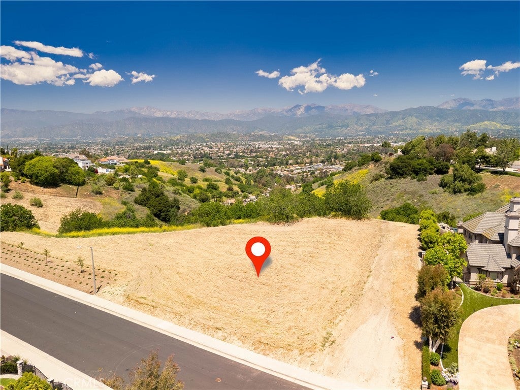 Photo of Listing #WS25093164