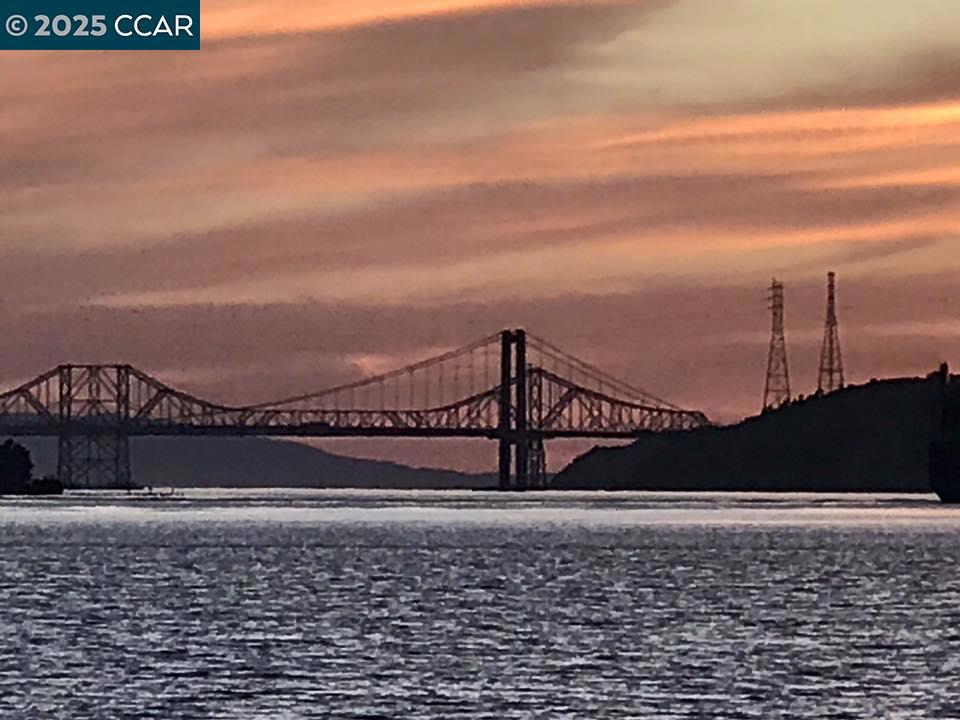 Photo of Listing #41096391