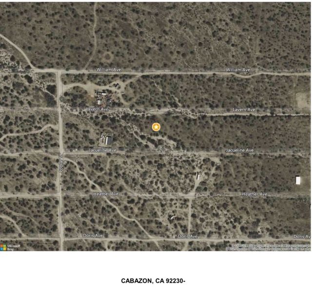 Cabazon Avenue, Cabazon