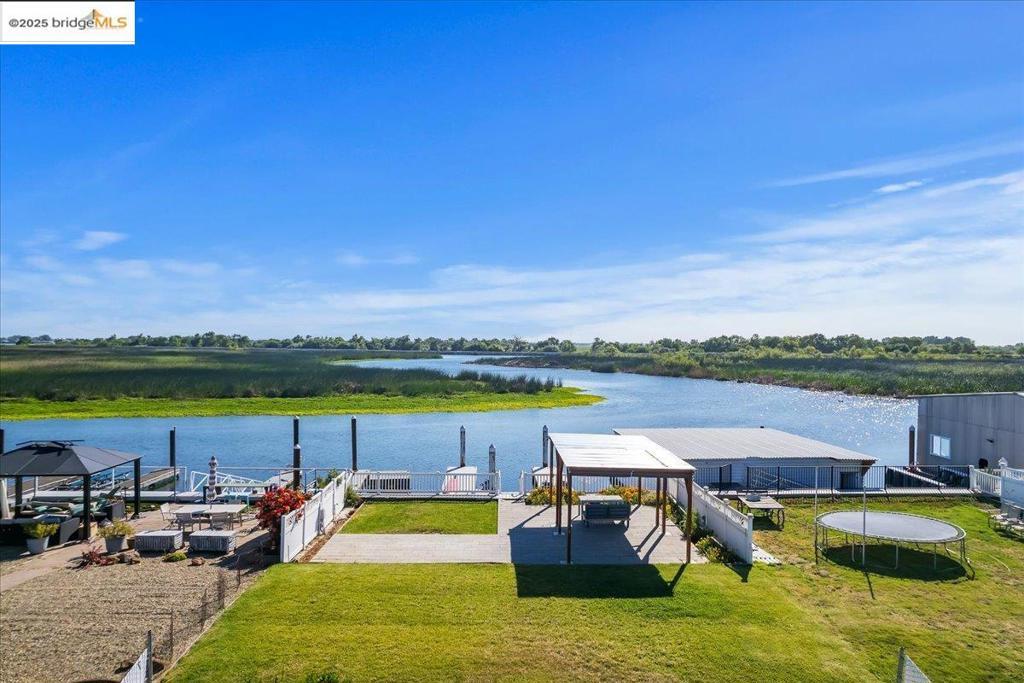 Photo of Listing #41096852