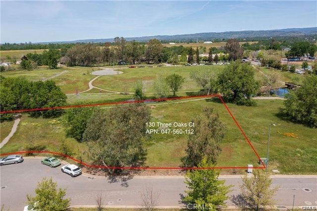 130 Three Oaks Court, Chico