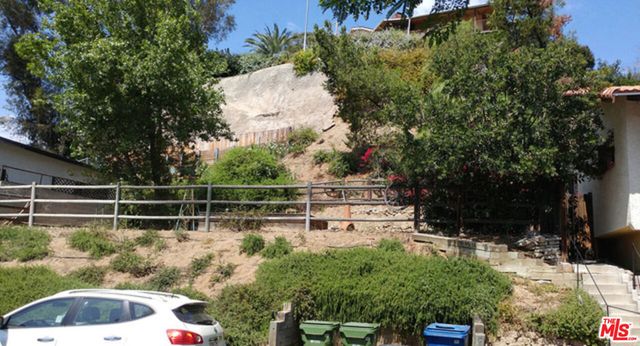 3334 N Knoll Drive, Los Angeles