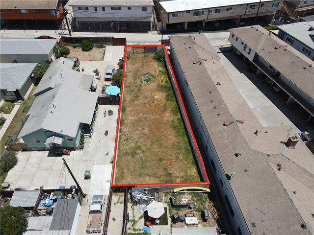 802 N Market Street, Inglewood
