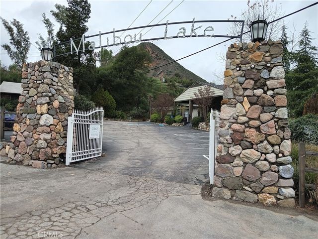 2370 Laguna Circle Drive, Agoura Hills