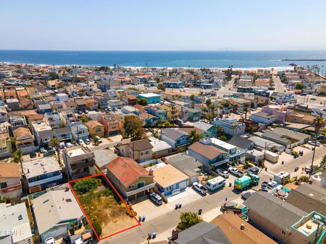 316 Santa Monica Drive, Oxnard
