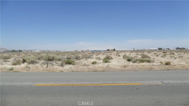 20th Street W, Rosamond