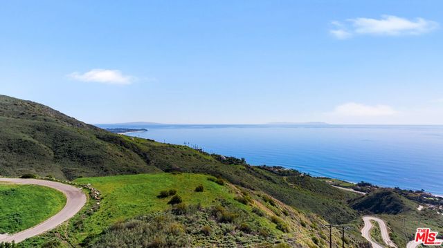 4250 Decker Edison Road, Malibu