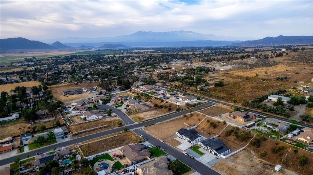 Photo of Listing #SW25109867