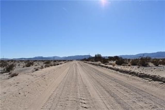 Shadow Mountain Road, 29 Palms