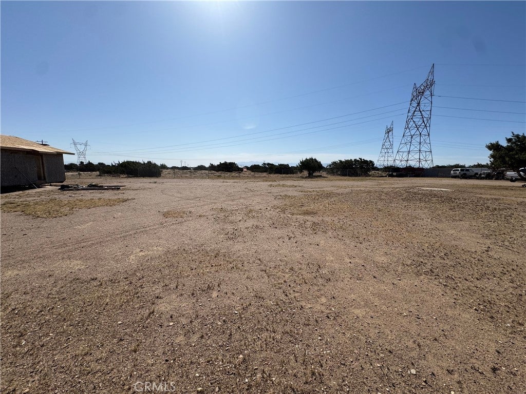 10717 Muscatel Street, Oak Hills