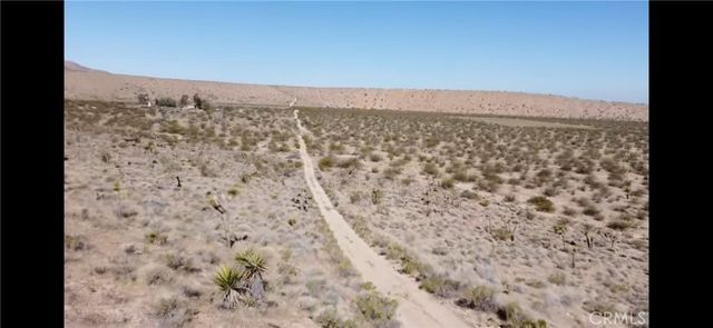 25201 Ocotillo Way, Apple Valley