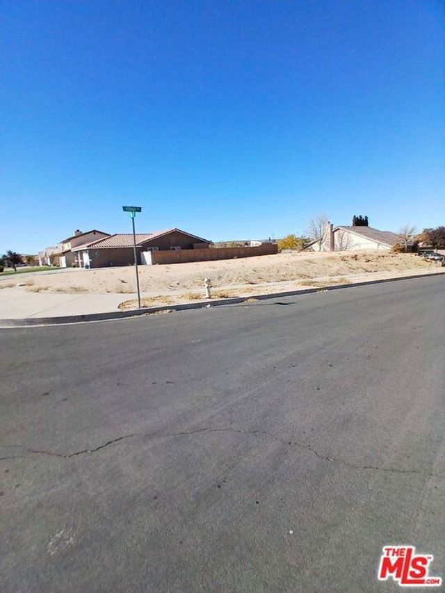 14020 N Topmast Drive, Helendale