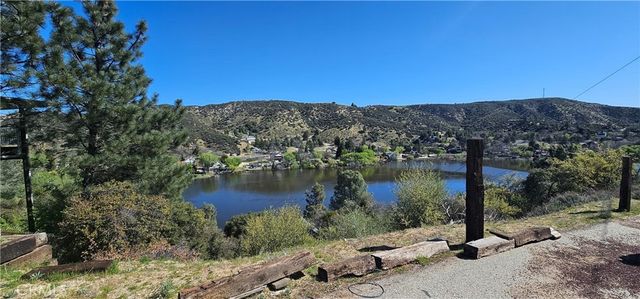 Newview Drive, Lake Hughes