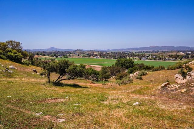 2342 Dye Road, Ramona