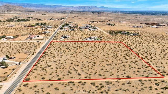 Joshua Road, Apple Valley