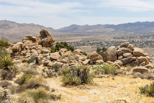 57333 Buena Suerte Road, Yucca Valley