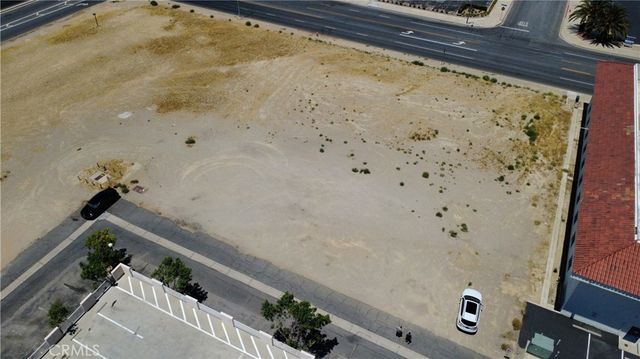 Civic #4 Drive, Victorville