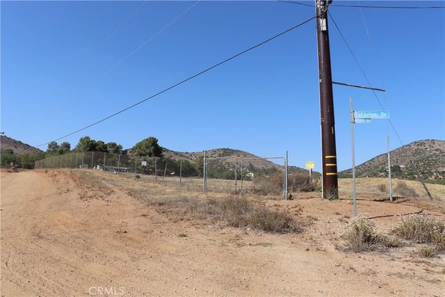 Hanawalt Road, Agua Dulce