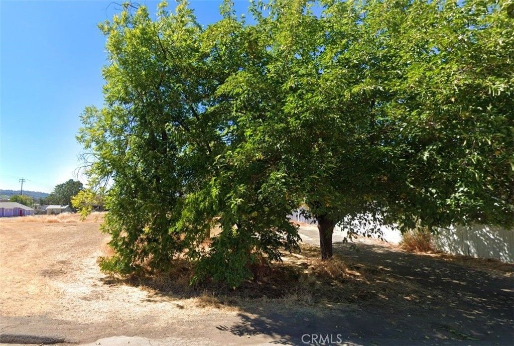 3460 Emerson Street, Clearlake