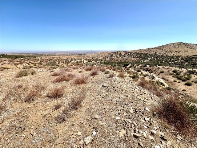113 Juniper Mesa Road, Juniper Hills